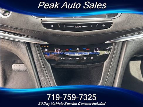 Used 2017 Cadillac XT5 Platinum w/ Driver Assist Package AWD/4WD image 22