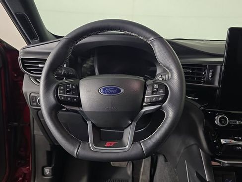 Used 2023 Ford Explorer ST w/ Equipment Group 401A AWD/4WD image 10