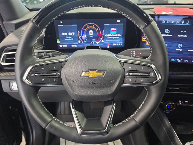 Used 2026 Chevrolet Traverse High Country AWD/4WD image 18
