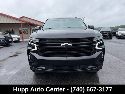 Used 2022 Chevrolet Suburban RST w/ Luxury Package AWD/4WD image 2