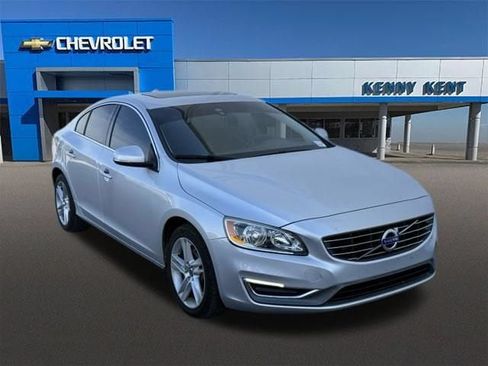 Used 2014 Volvo S60 T5 FWD image 1