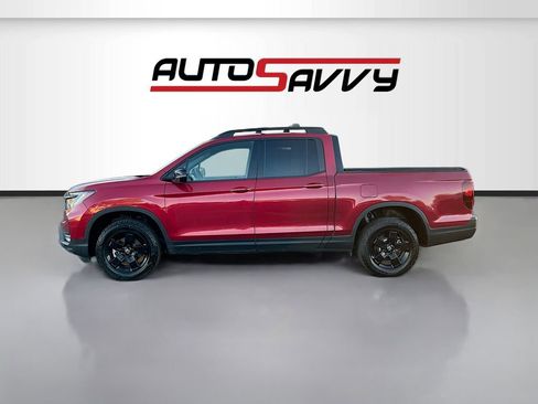 Used 2025 Honda Ridgeline Black Edition image 4