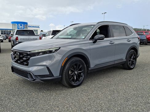 Used 2023 Honda CR-V Sport image 3