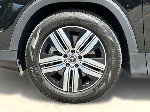 Certified 2023 Mercedes-Benz EQB 300 4MATIC image 13
