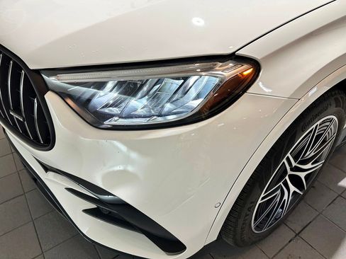 Used 2025 Mercedes-Benz GLC 43 AMG 4MATIC image 36