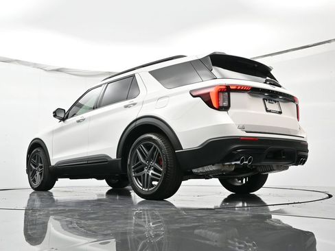New 2026 Ford Explorer ST w/ Sun And Sound Package RWD image 41