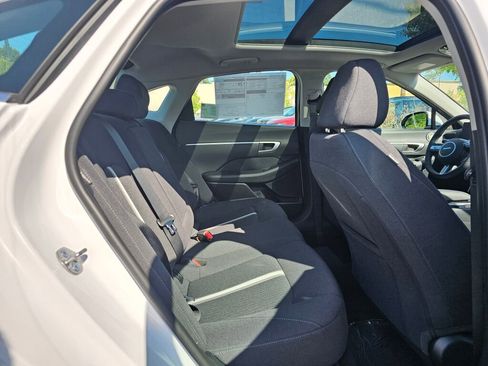 New 2025 Hyundai Sonata SEL image 12