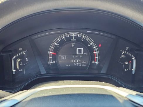 Used 2018 Honda CR-V LX image 12
