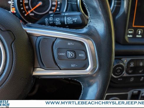 Certified 2019 Jeep Wrangler Unlimited Sahara image 27