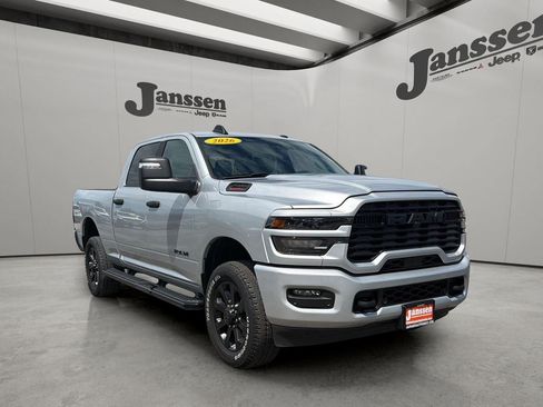 Used 2026 RAM 2500 Big Horn AWD/4WD image 6