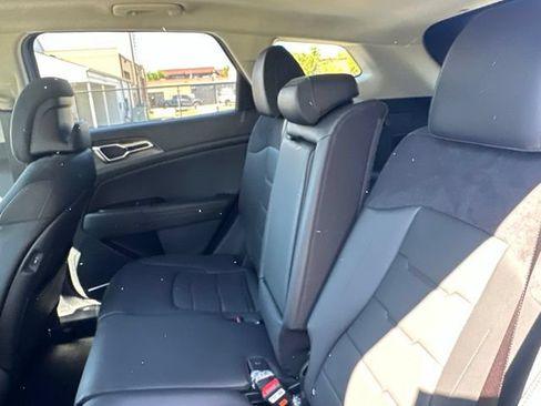 New 2026 Kia Sportage SX AWD/4WD image 12