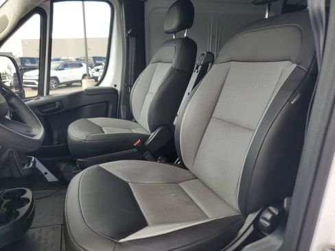 Used 2026 RAM ProMaster 2500 w/ Convenience Group FWD image 23