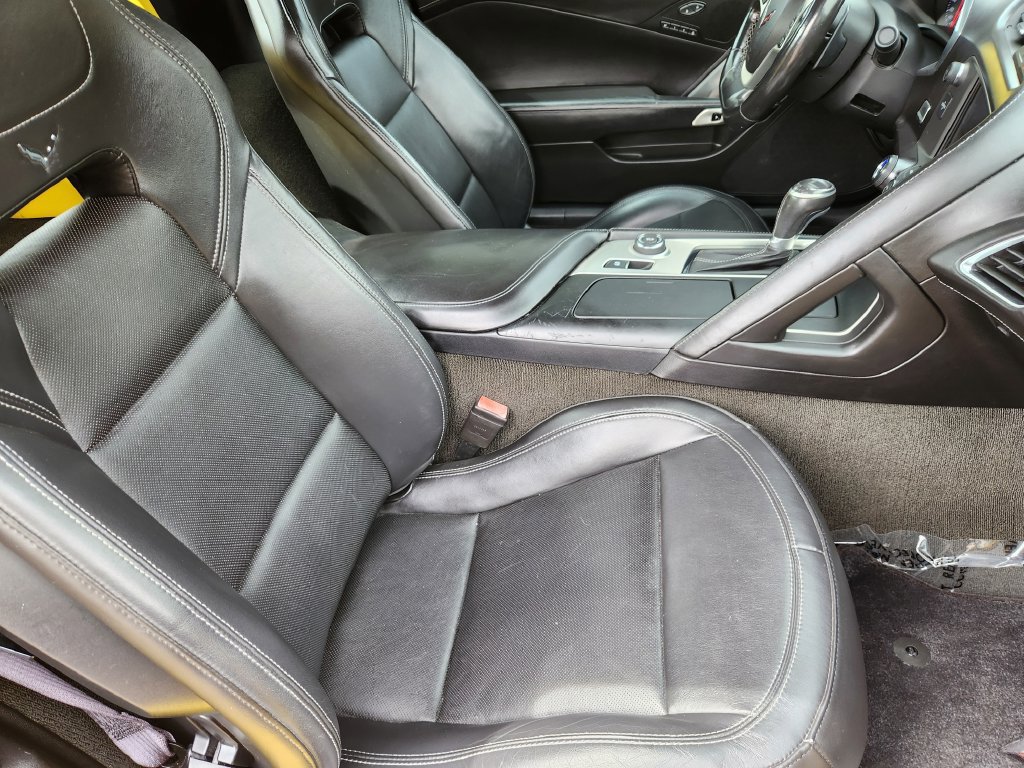 Used 2017 Chevrolet Corvette Stingray Convertible w/ 3LT Preferred Equipment Group RWD image 5