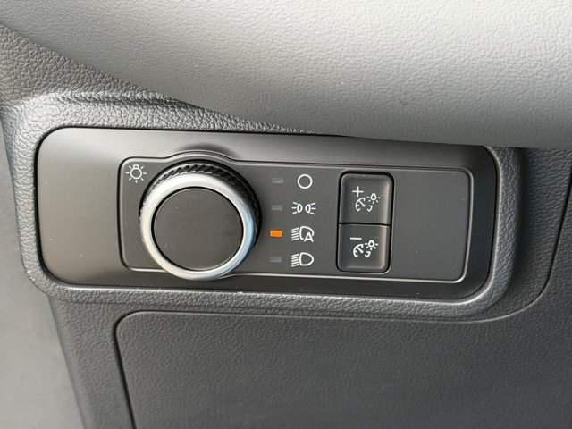 New 2026 Ford Explorer Active RWD image 28