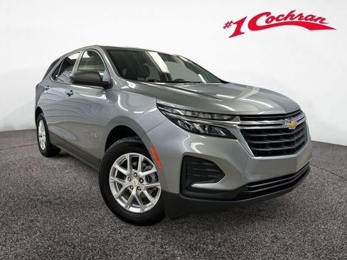 Certified 2023 Chevrolet Equinox LS w/ LS Convenience Package image 1