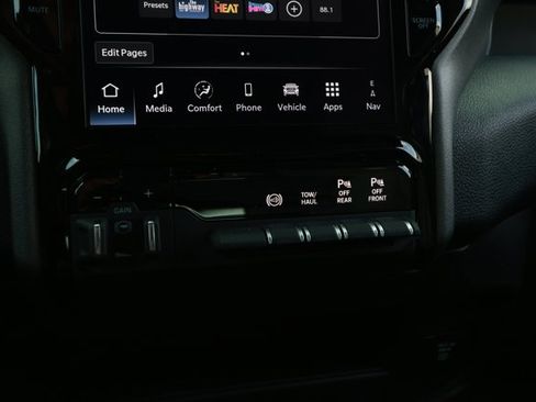 New 2026 RAM 3500 Tradesman AWD/4WD image 17