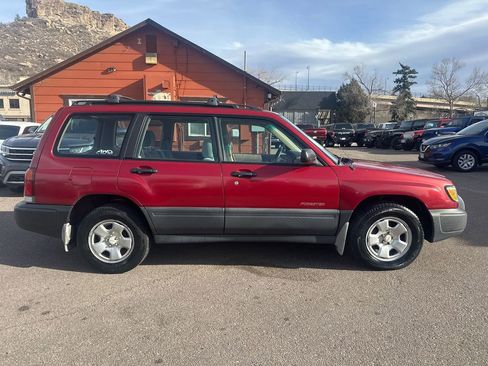 Used 2000 Subaru Forester L image 6