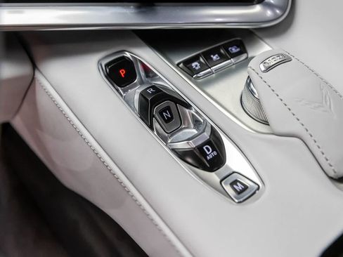 Used 2024 Chevrolet Corvette Z06 RWD image 17