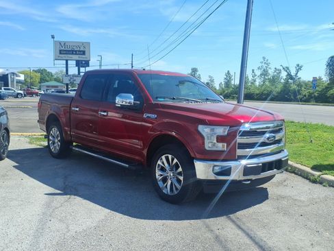 Used 2017 Ford F150 Lariat w/ Equipment Group 502A Luxury AWD/4WD image 3
