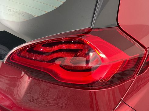 Used 2020 Chevrolet Bolt LT image 33