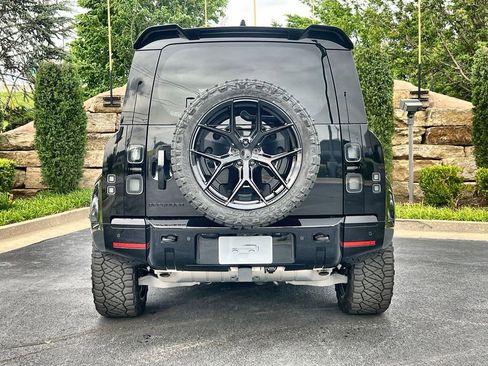 New 2026 Land Rover Defender 110 X AWD/4WD image 4
