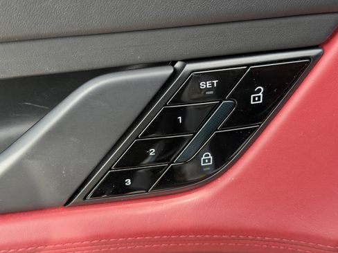 Certified 2020 Porsche Taycan 4S image 23