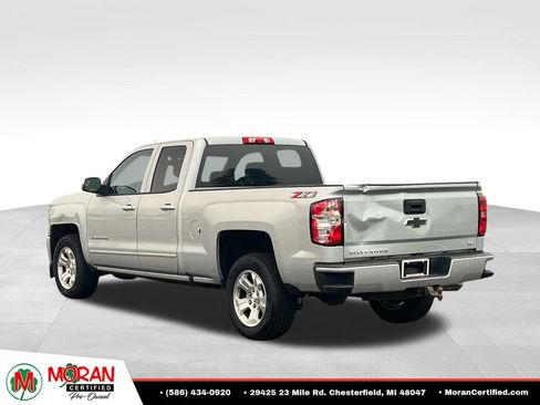 Used 2018 Chevrolet Silverado 1500 LT w/ All Star Edition AWD/4WD image 4