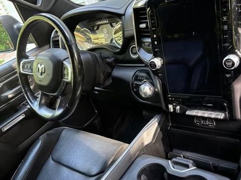 Used 2020 RAM 1500 Laramie w/ Sport Appearance Package AWD/4WD image 8