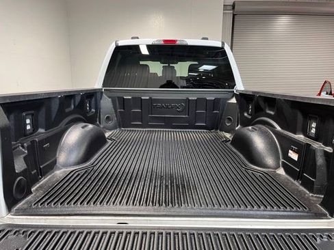 Used 2025 Ford F250 XLT w/ FX4 Off-Road Package image 14