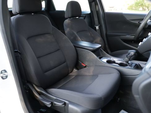 Used 2023 Chevrolet Malibu LT FWD image 27