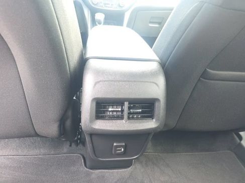 Used 2023 Chevrolet Equinox LT AWD/4WD image 29