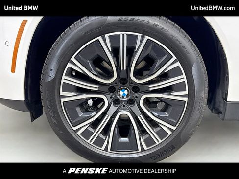 Used 2026 BMW X3 xDrive30i w/ Premium Package AWD/4WD image 2