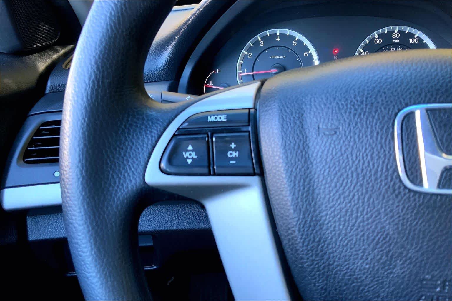Used 2011 Honda Accord LX-P image 23