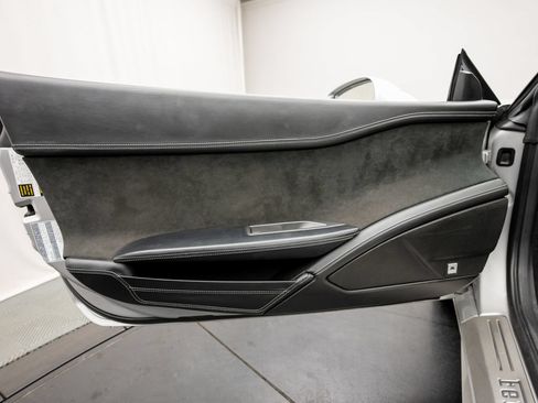 Used 2012 Ferrari 458 Spider RWD image 37
