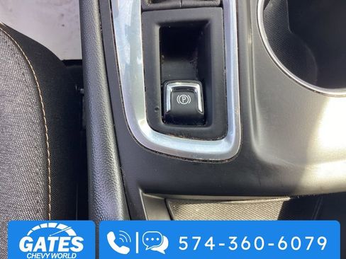 Used 2024 Chevrolet Equinox LT image 33