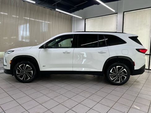 Certified 2026 Buick Enclave Sport Touring AWD/4WD image 8