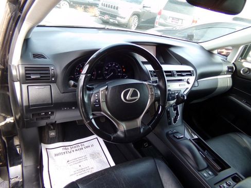 Used 2013 Lexus RX 350 Base AWD 4dr SUV w/ Navigation Pkg image 7