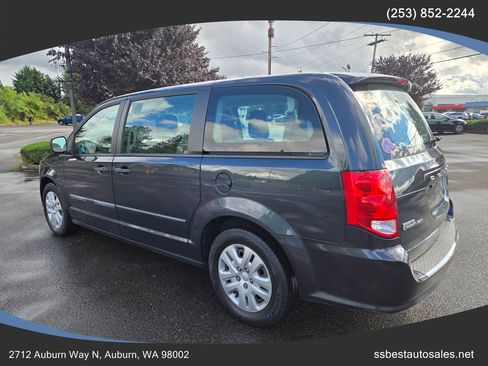 Used 2014 Dodge Grand Caravan American Value Package image 5