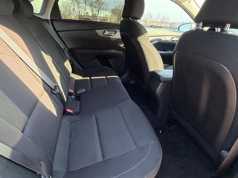 Used 2021 Kia Forte LXS image 16