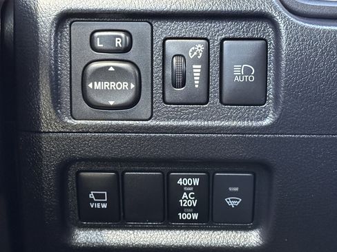 Used 2022 Toyota 4Runner Limited AWD/4WD image 45
