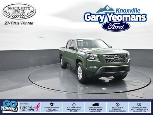 Used 2022 Nissan Frontier SV image 1