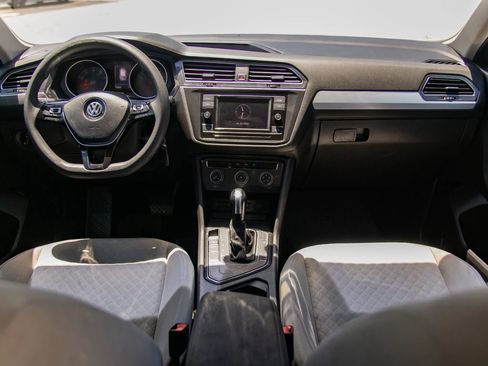 Used 2018 Volkswagen Tiguan S FWD image 27