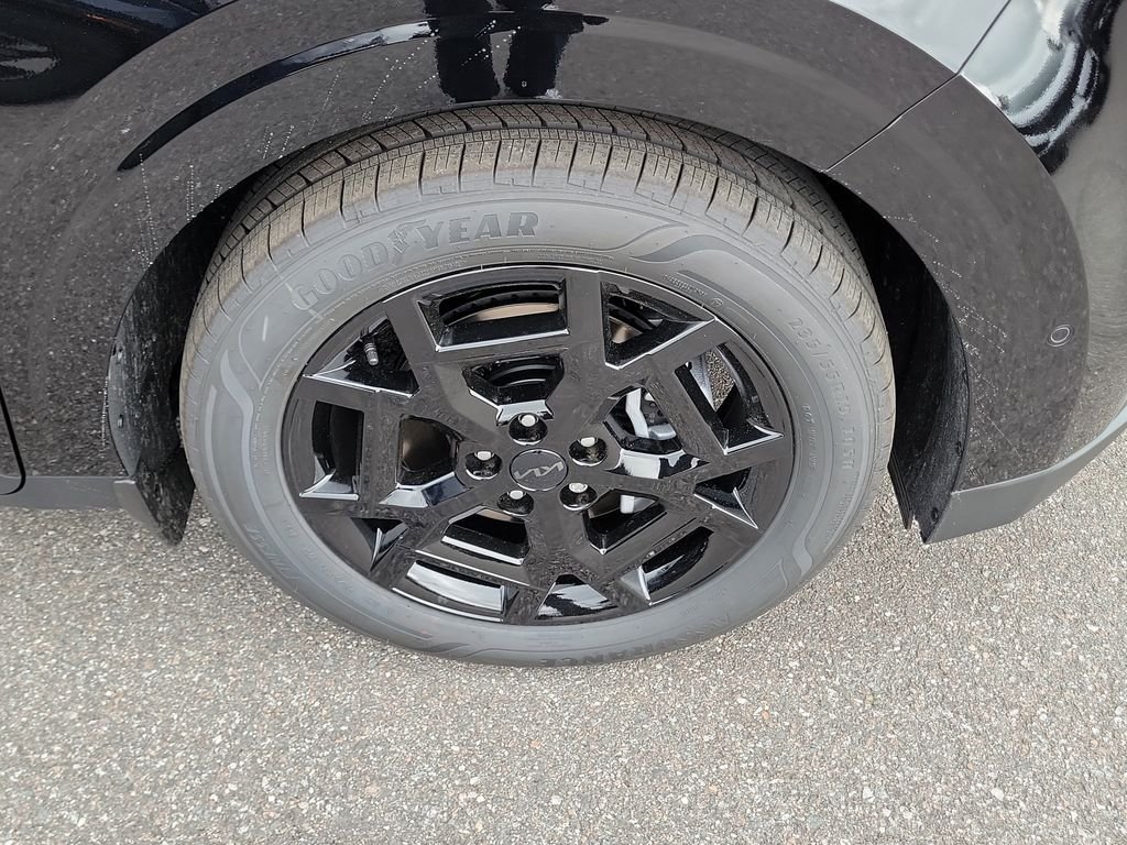 New 2026 Kia Carnival SX w/ SX Dark Edition Package FWD image 42