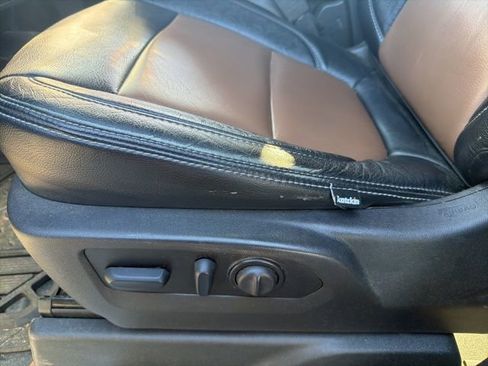 Used 2023 Chevrolet Silverado 2500 LT w/ Convenience Package image 29