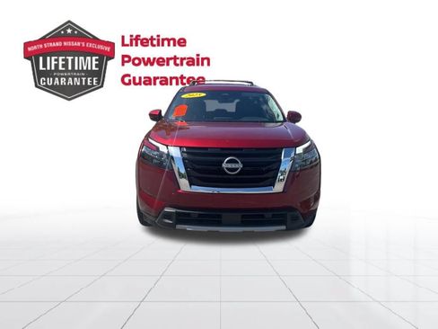 Certified 2025 Nissan Pathfinder SL AWD/4WD image 2
