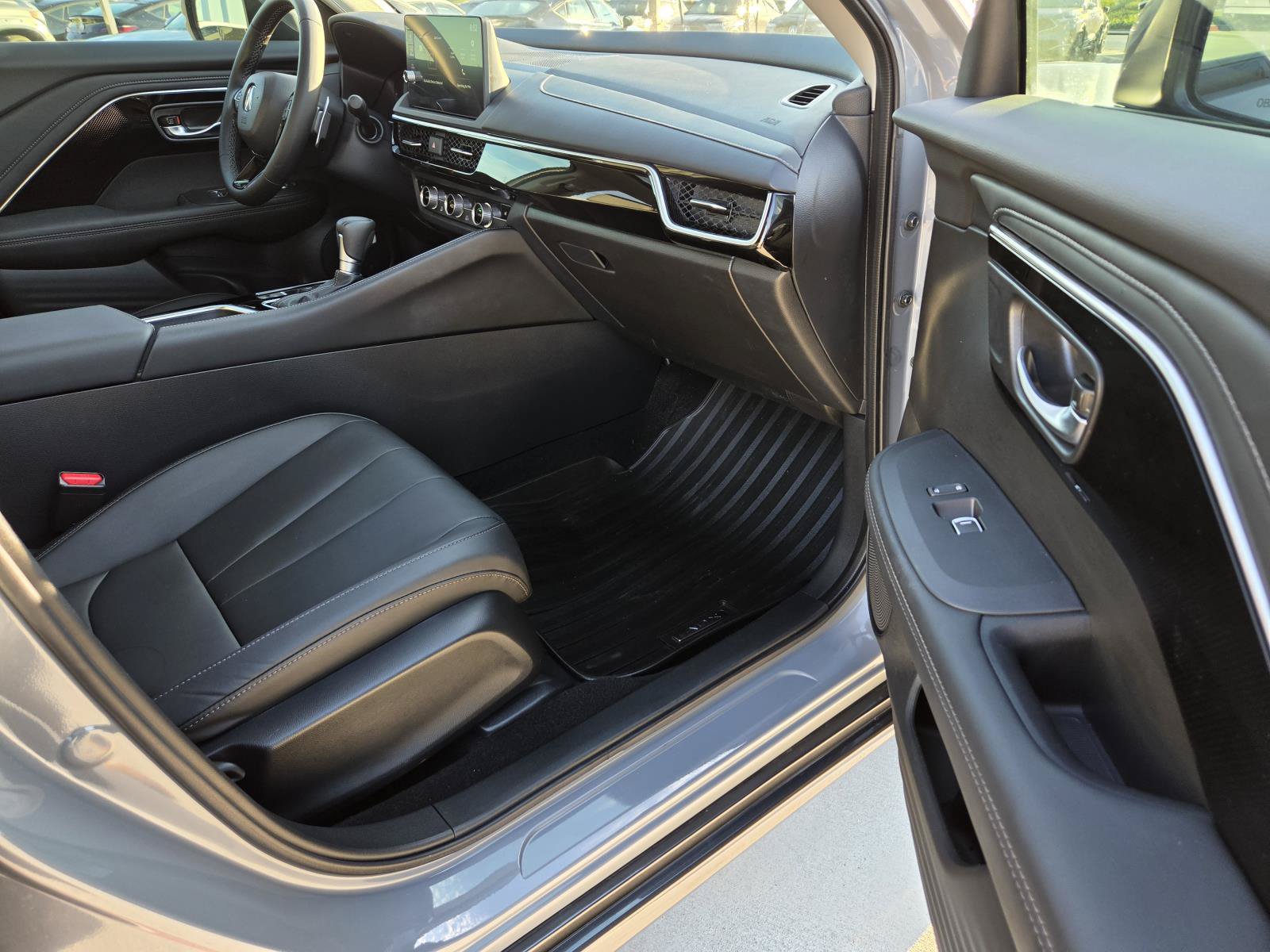 Used 2025 Acura ADX FWD image 7