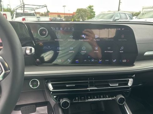 New 2026 Chevrolet Traverse LT w/ Midnight/Sport Edition FWD image 22