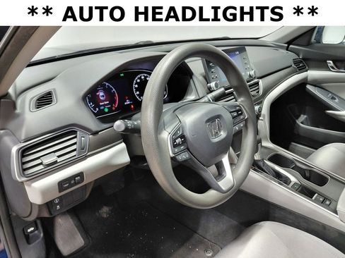 Used 2020 Honda Accord LX image 11