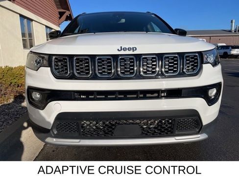 Used 2024 Jeep Compass Limited AWD/4WD image 10