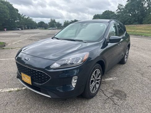 Certified 2022 Ford Escape SEL AWD/4WD image 4